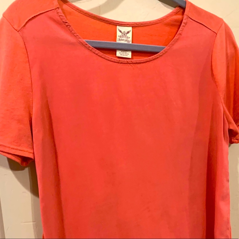 Coral simple top!